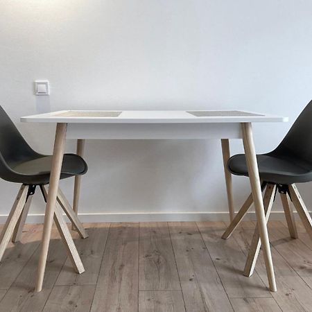 Board Inn - Haus Regensburg Ngoại thất bức ảnh