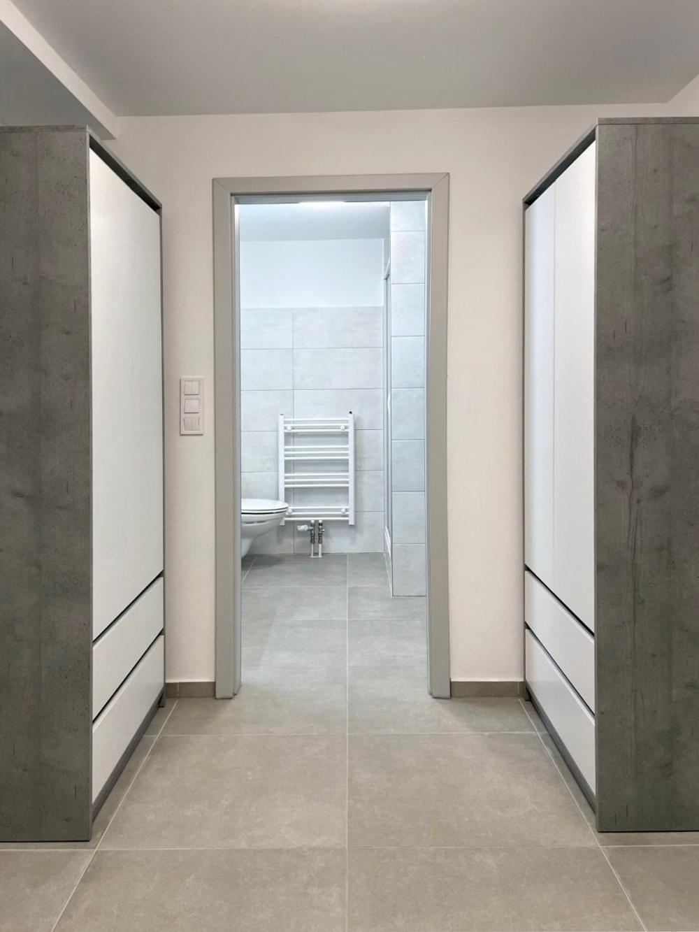 Board Inn - Haus Regensburg Ngoại thất bức ảnh