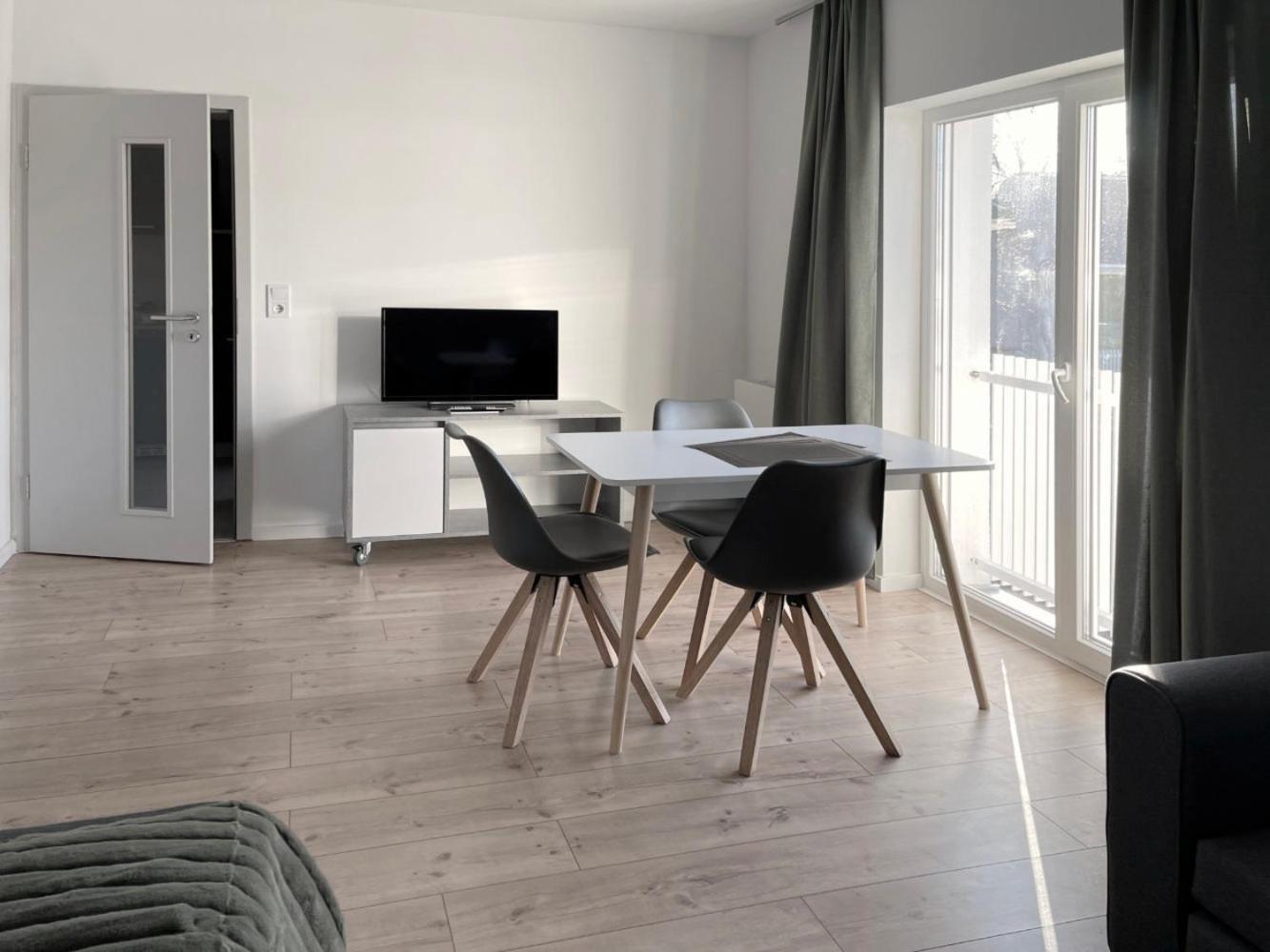 Board Inn - Haus Regensburg Ngoại thất bức ảnh